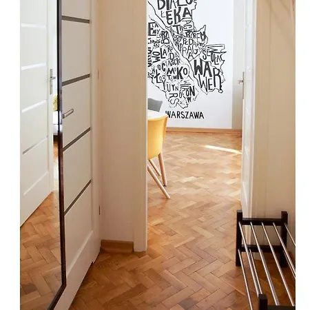 Nowolipie Apartment *