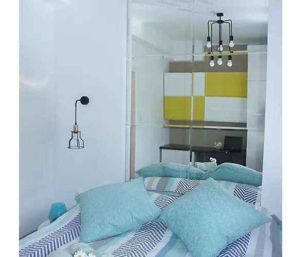 Nowolipie * وارسو